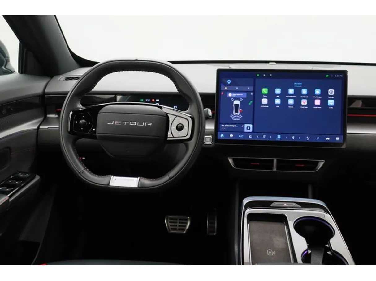 Car image 15