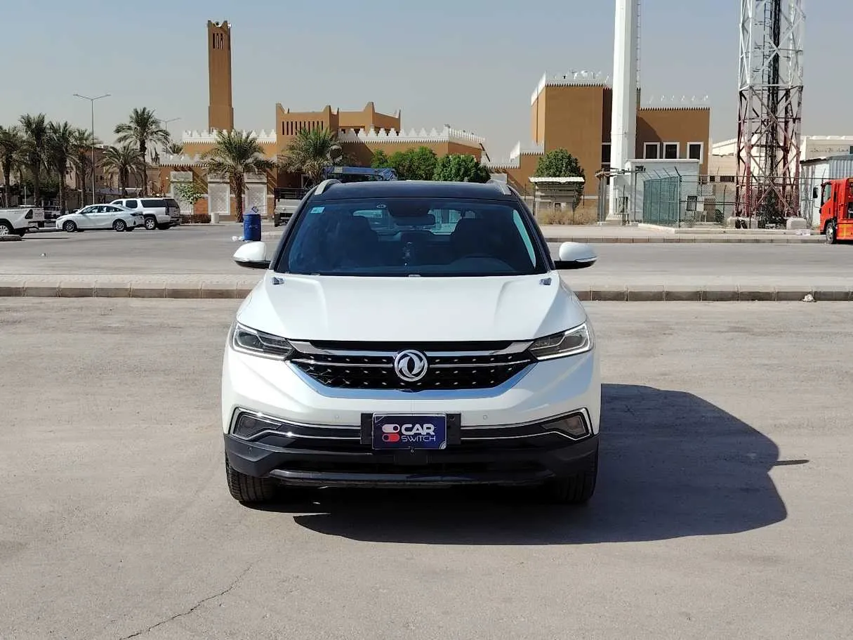 Car image 2