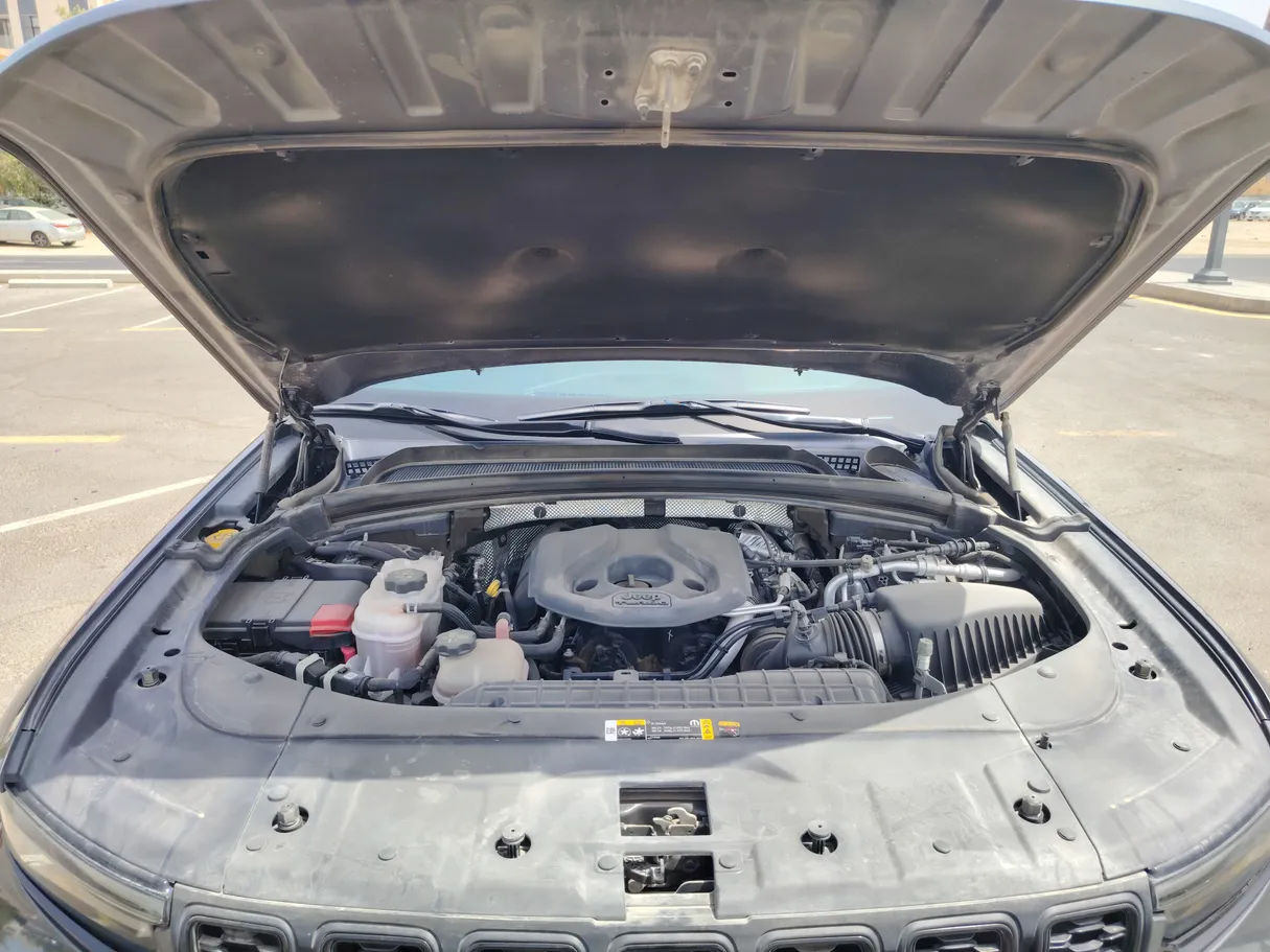 Car image 39