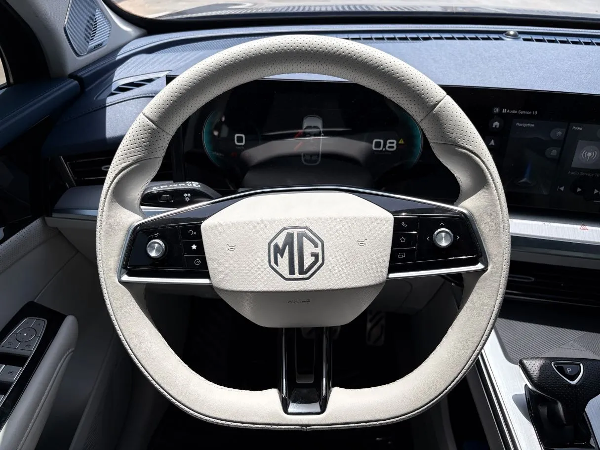 Car image 22