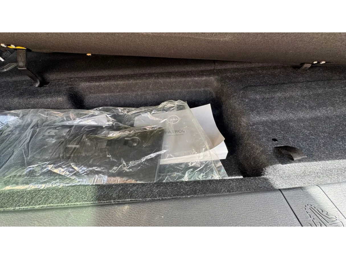 Car image 27