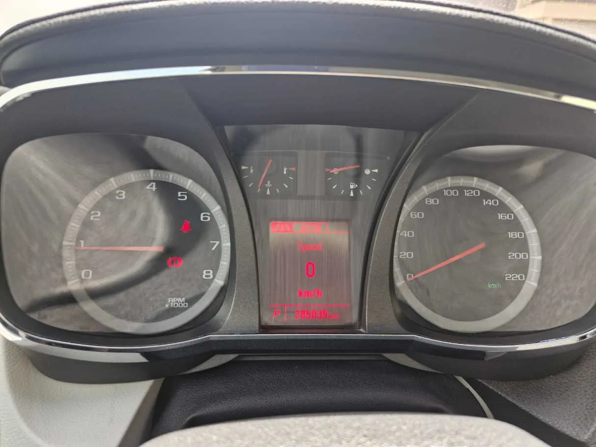 Car image 20