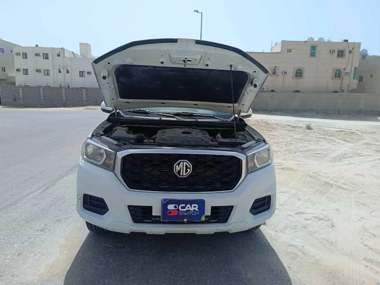 Car image 32