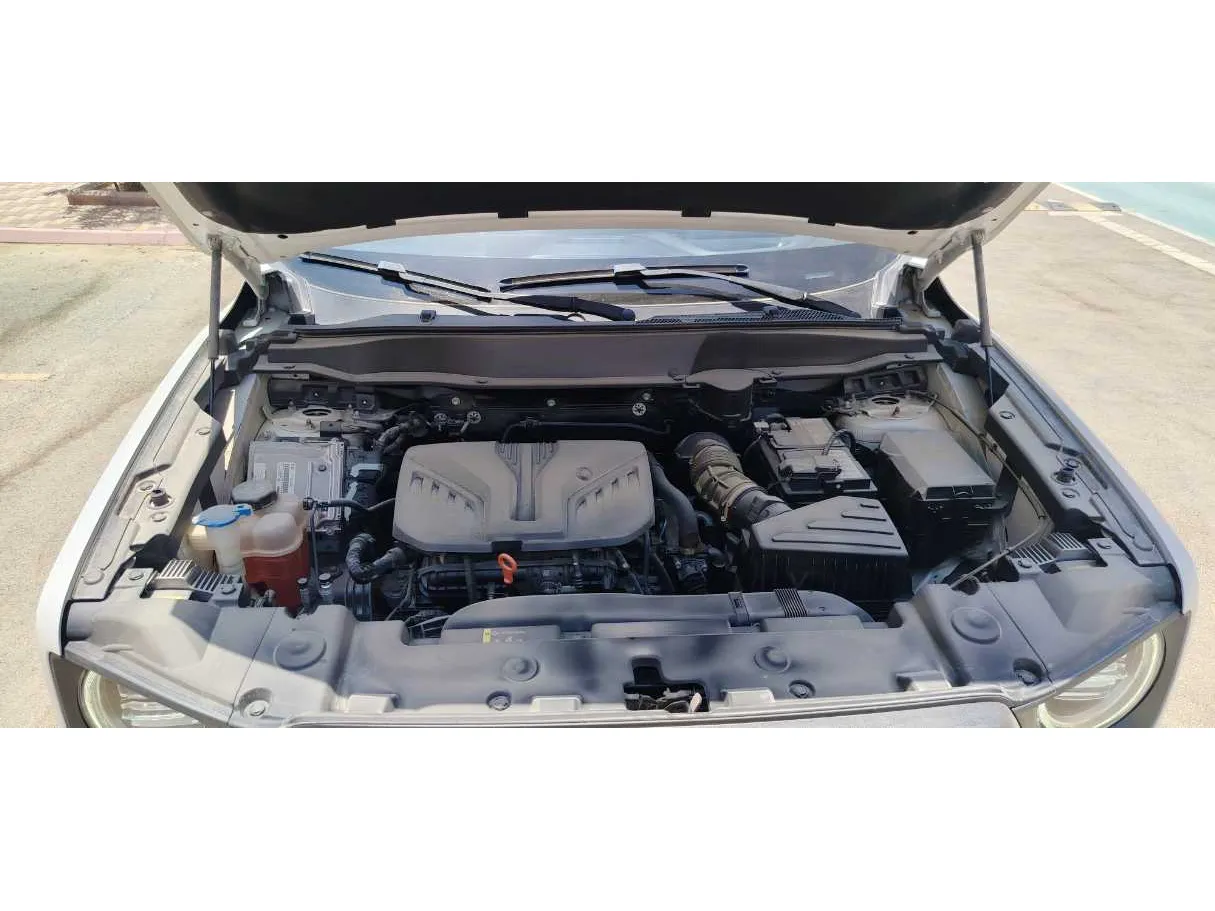 Car image 33