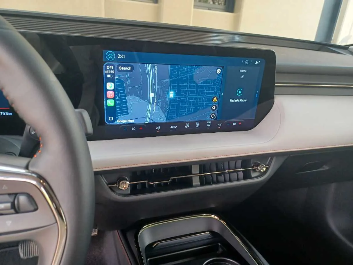 Car image 20