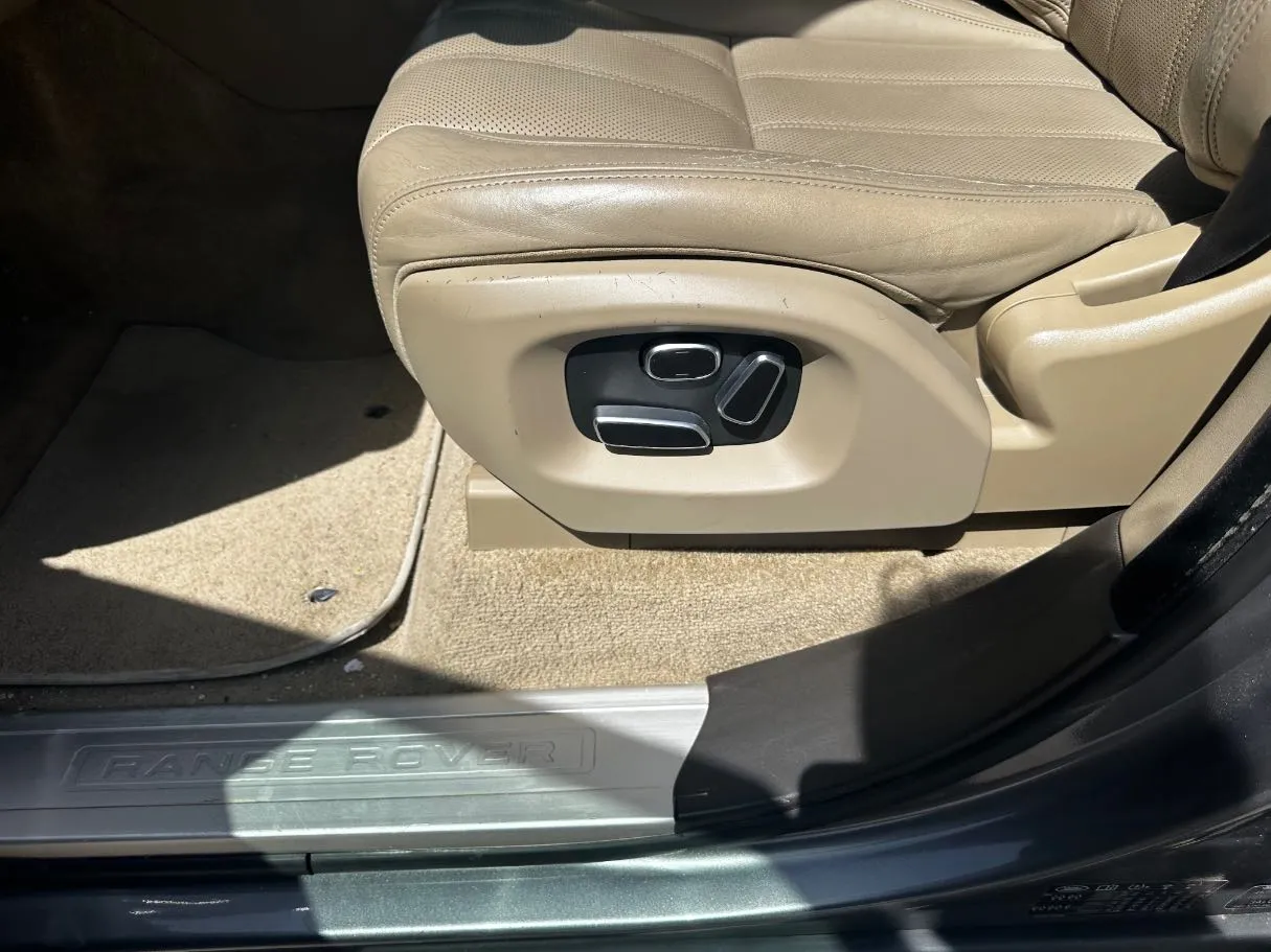 Car image 31