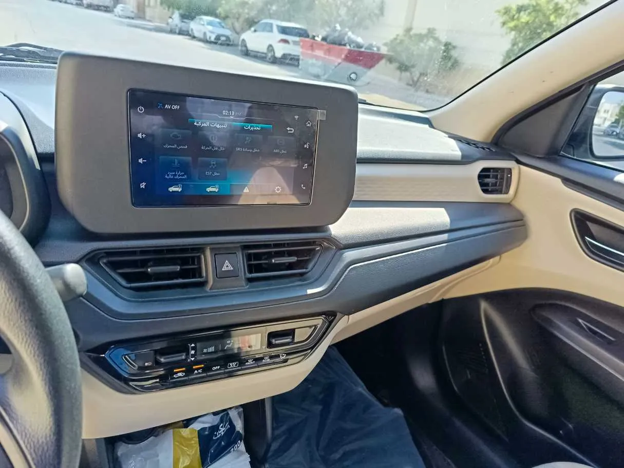 Car image 20