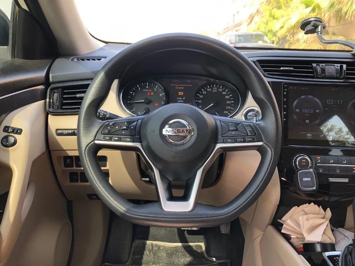 Car image 16