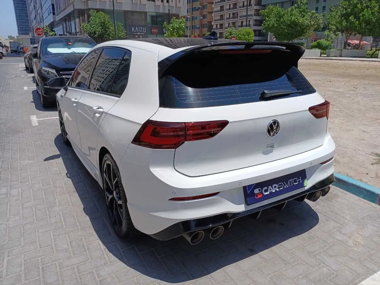 Car image 7