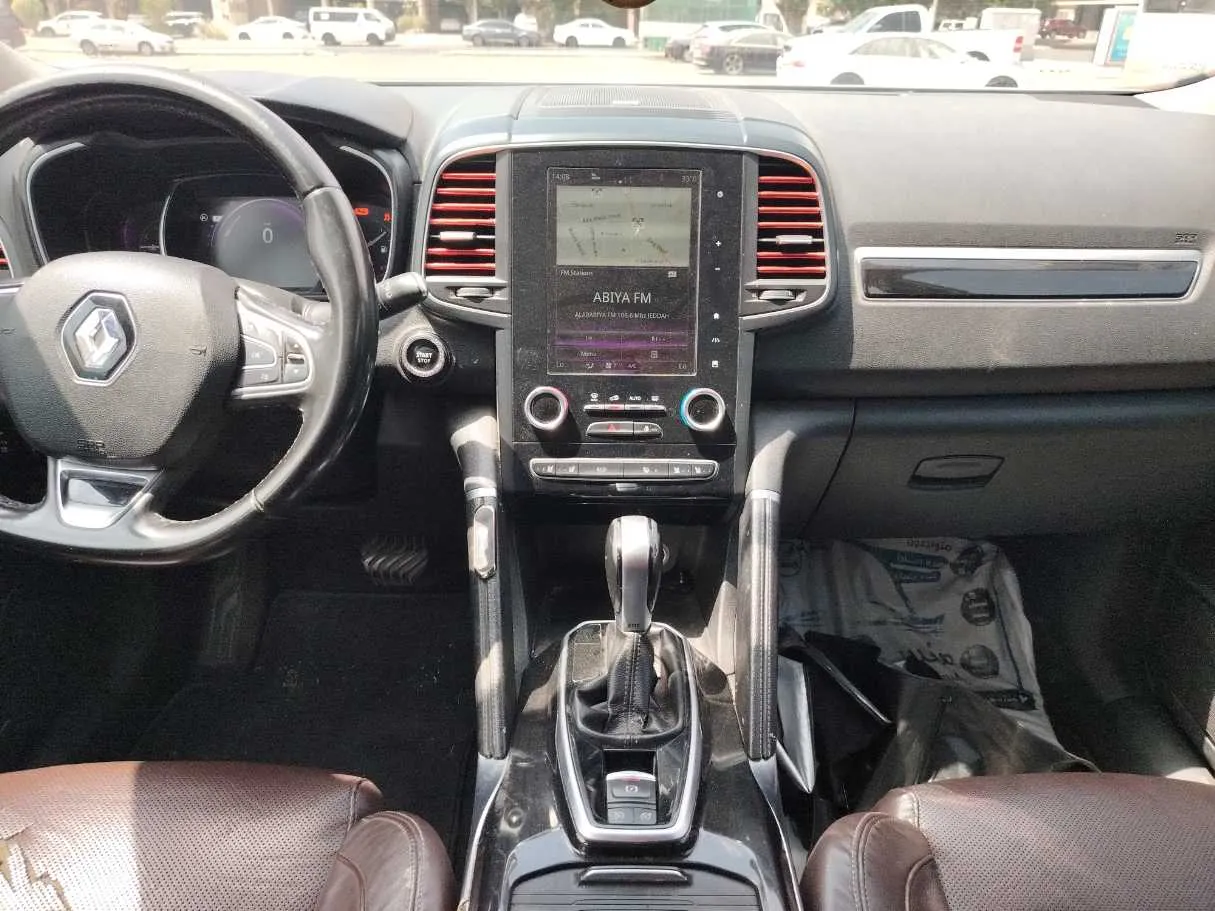 Car image 20