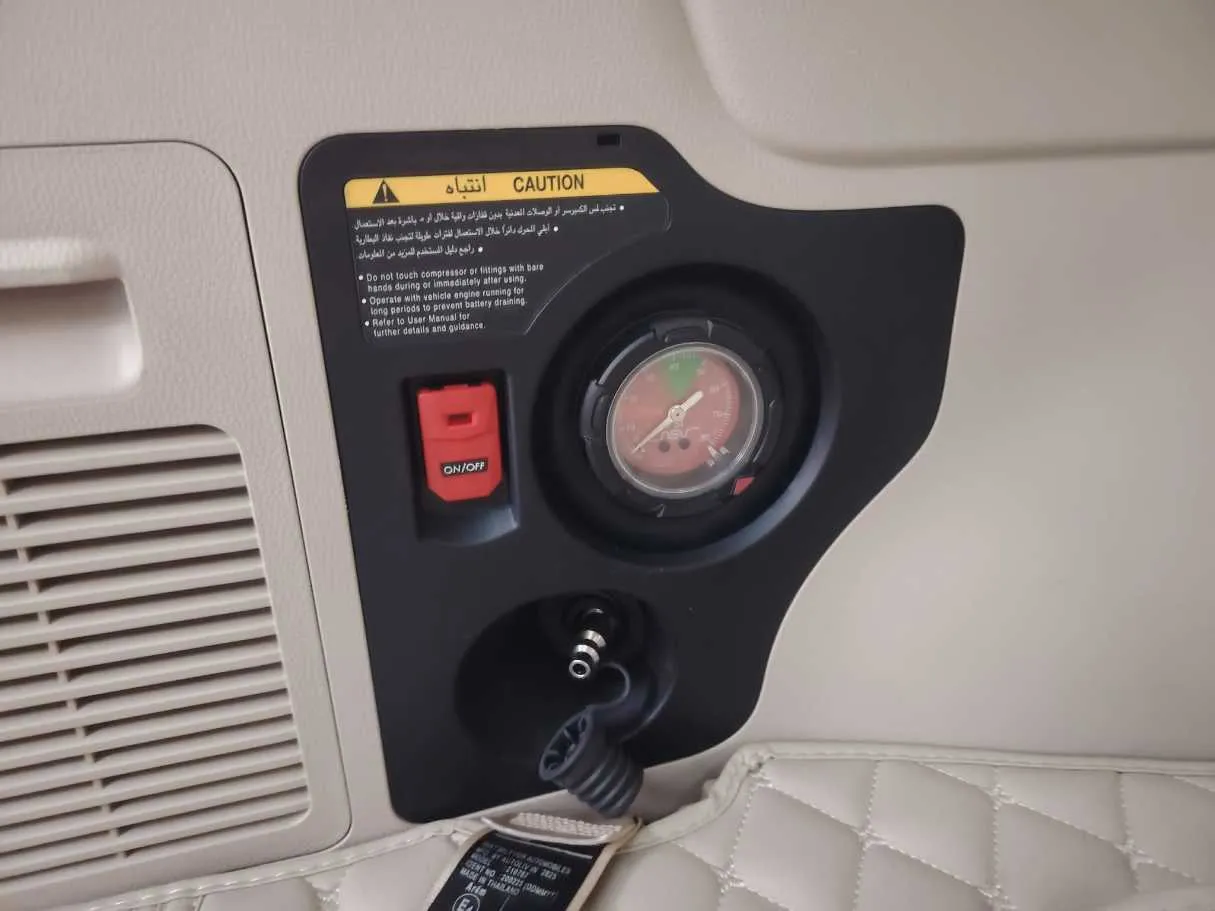 Car image 36