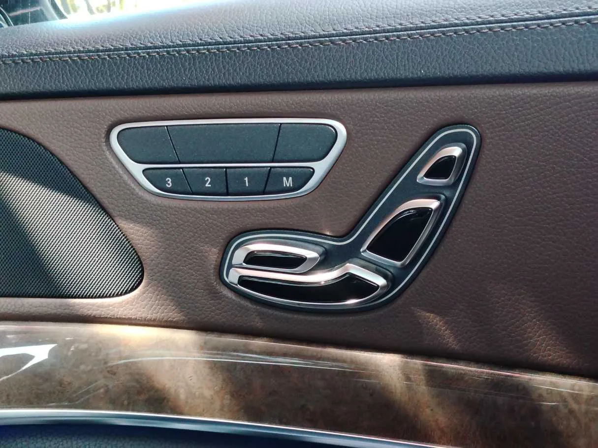 Car image 33
