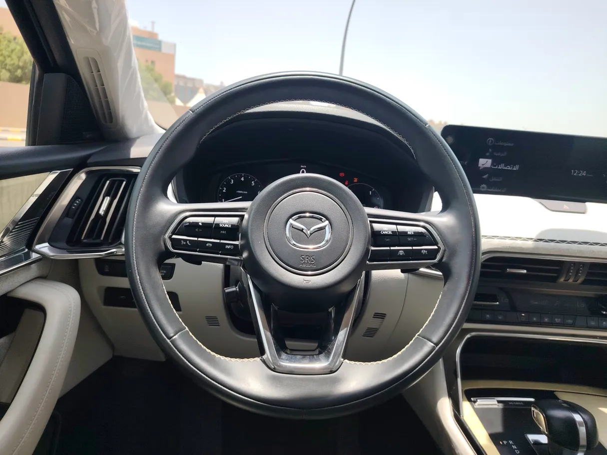 Car image 22