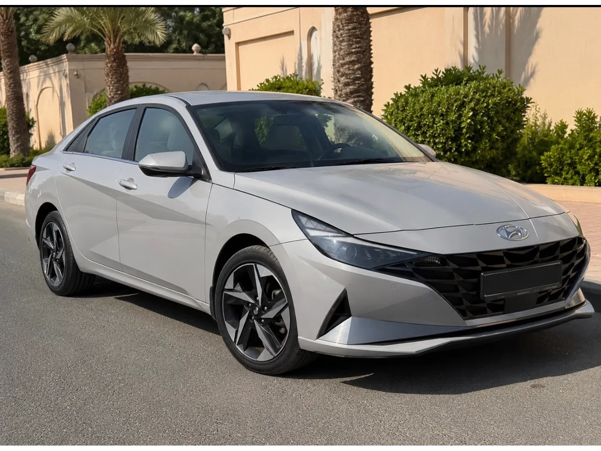 Car image 2