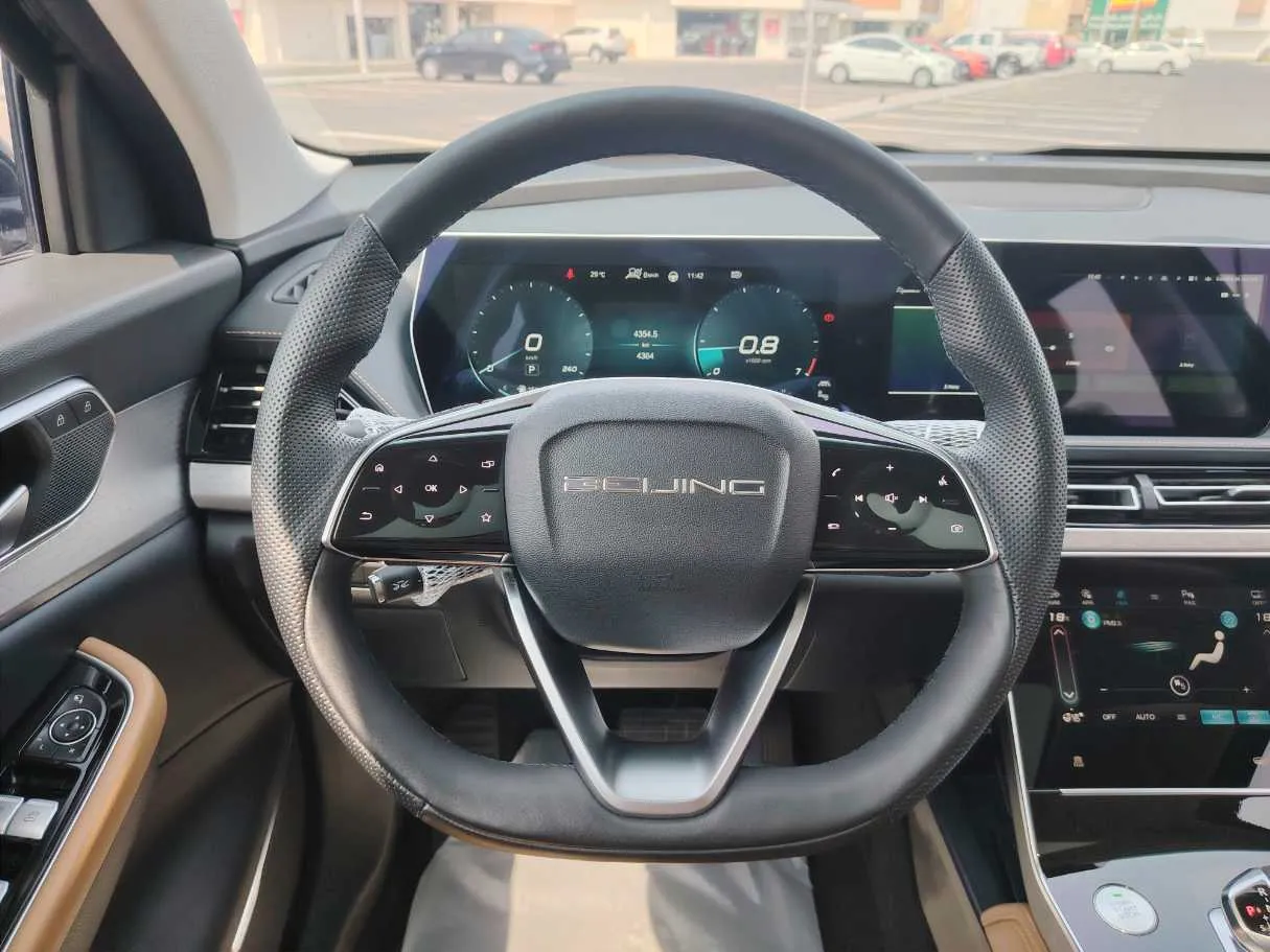 Car image 21
