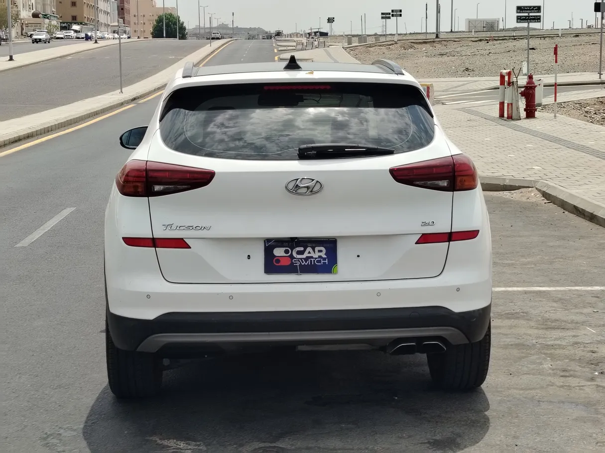 Car image 6