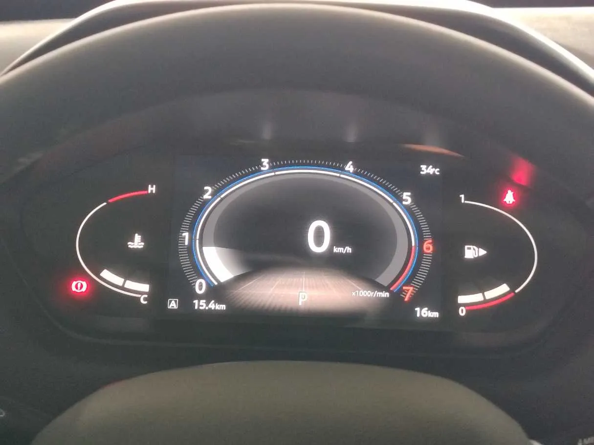 Car image 28