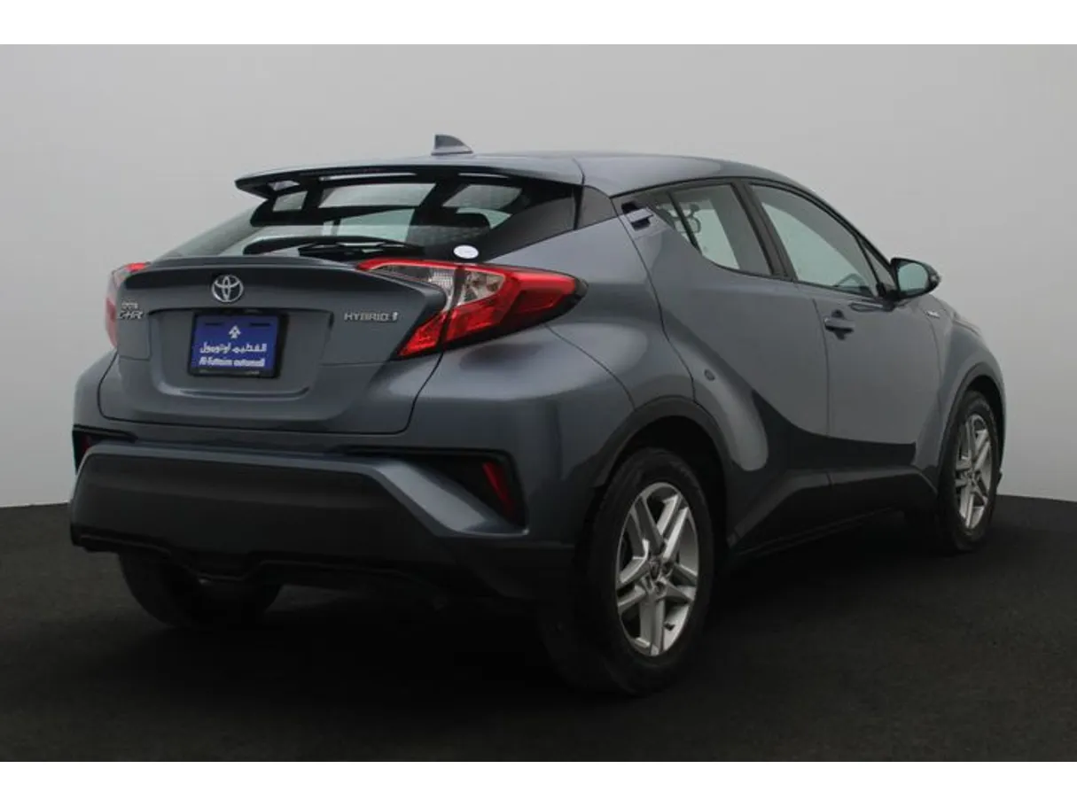 Car image 2
