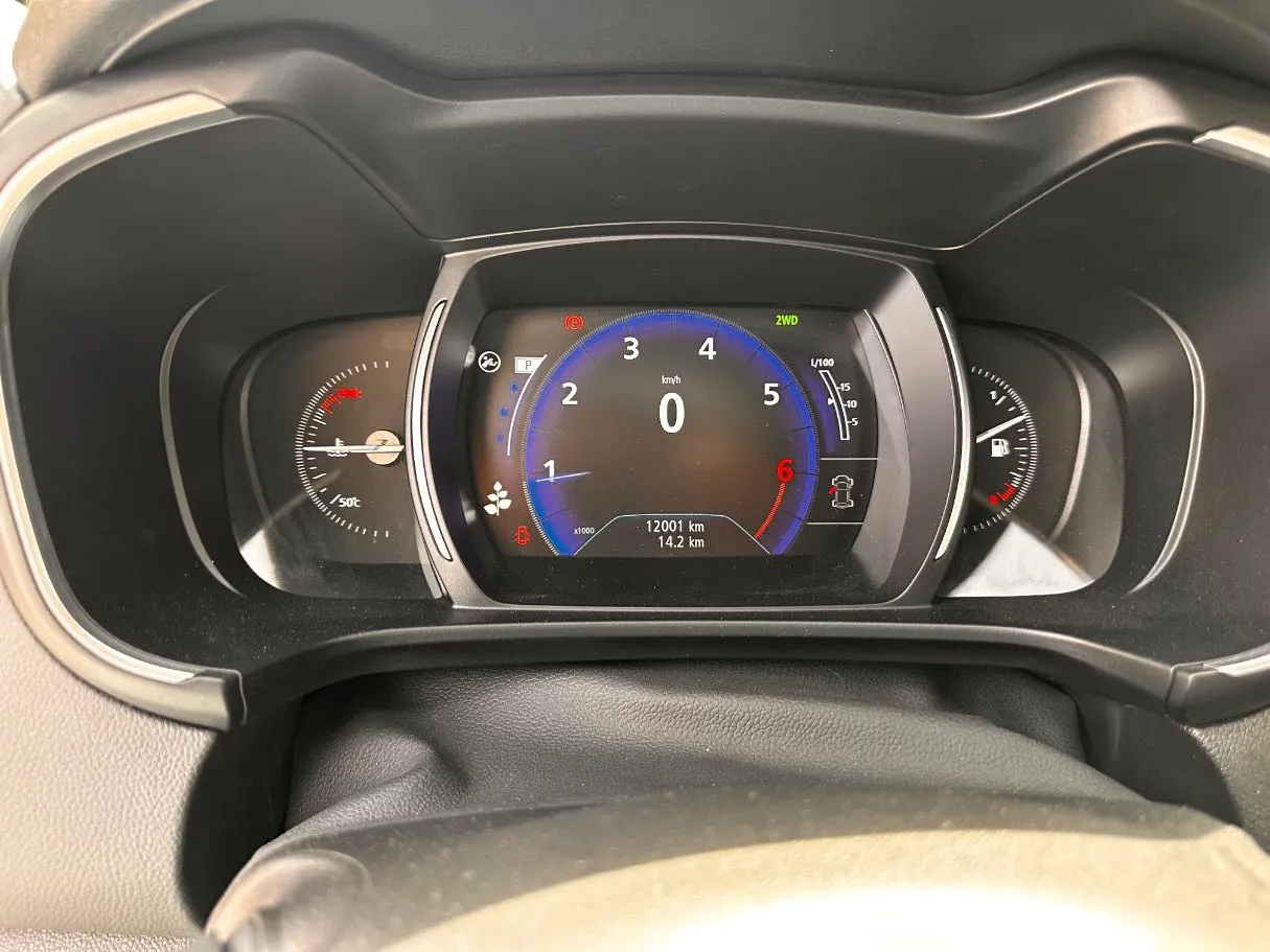 Car image 20