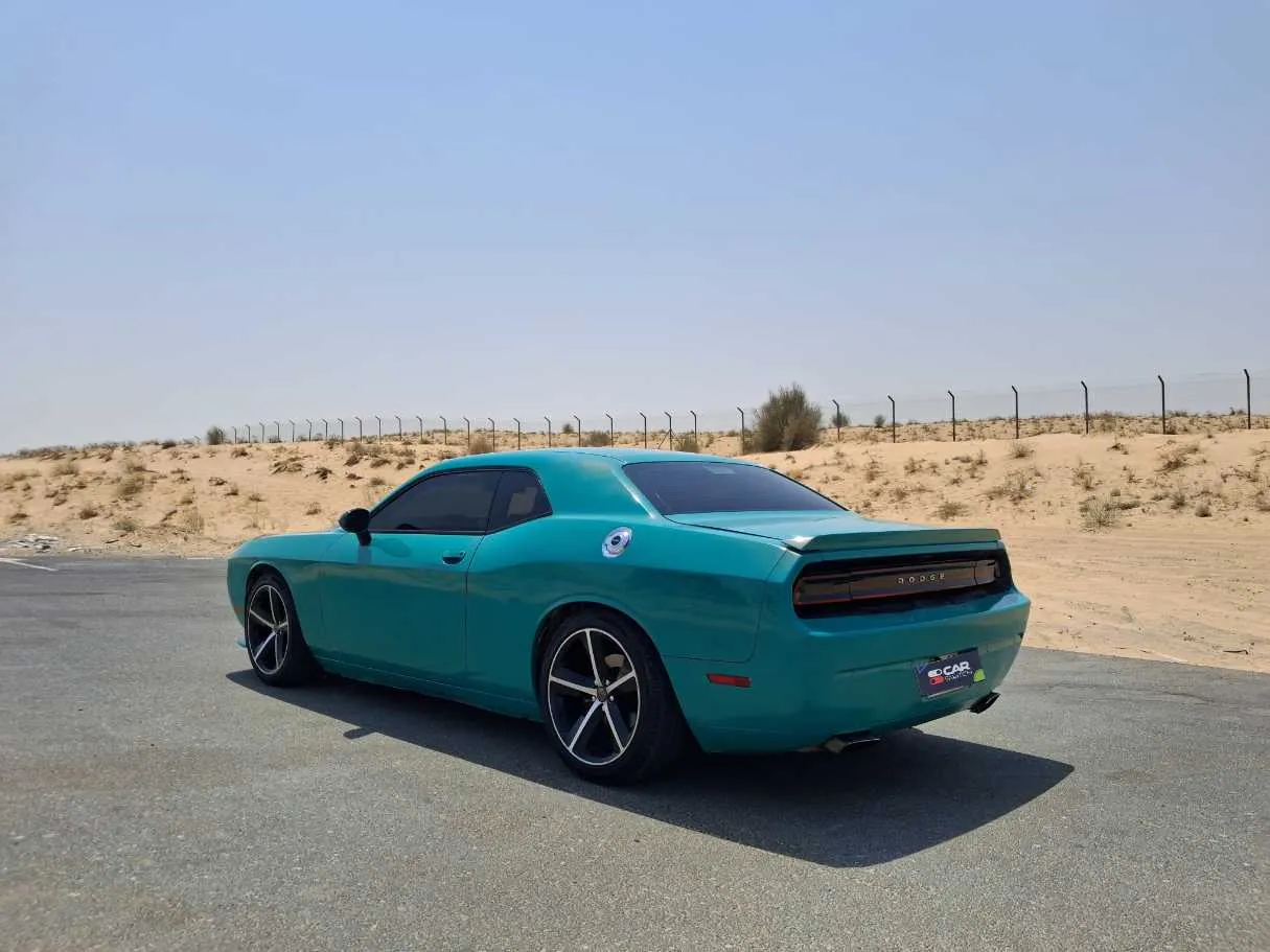 Car image 7