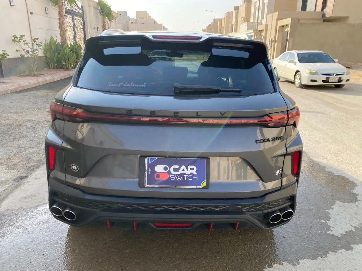 Car image 6