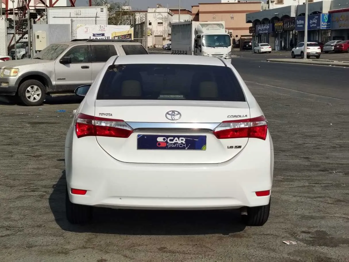 Car image 6