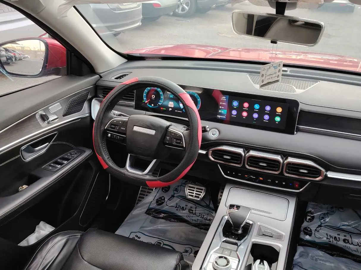 Car image 22