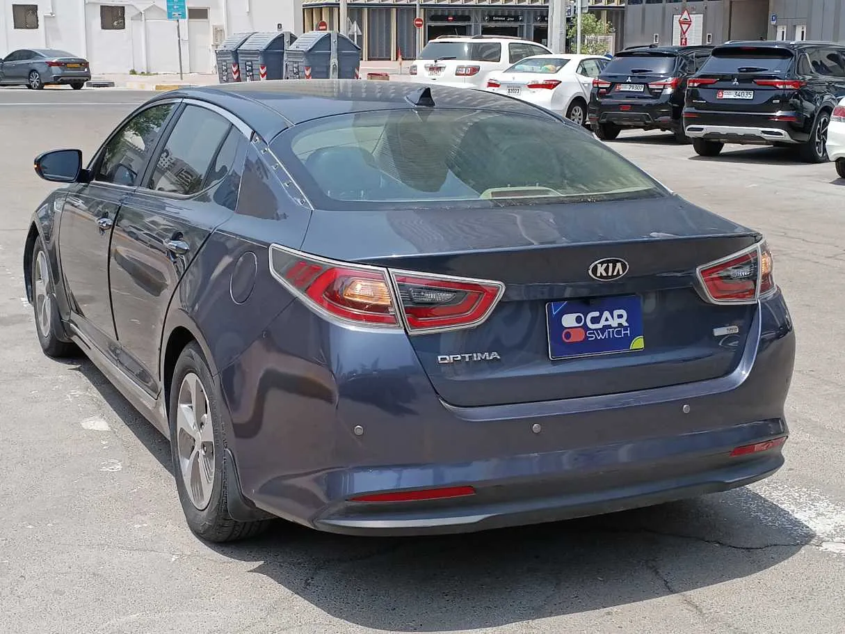 Car image 7