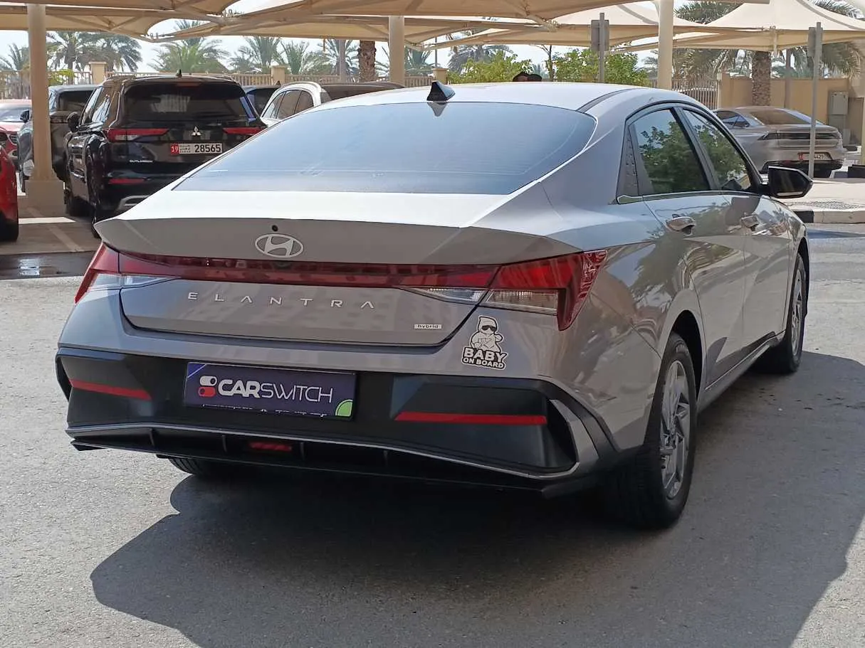 Car image 7