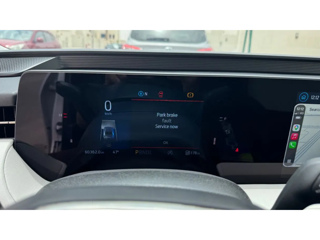 Car image 21