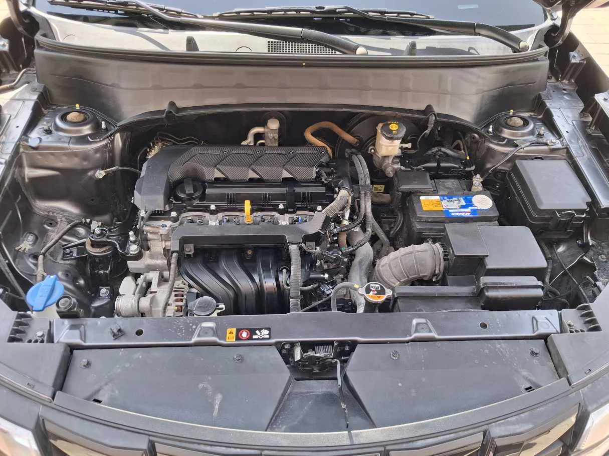 Car image 22
