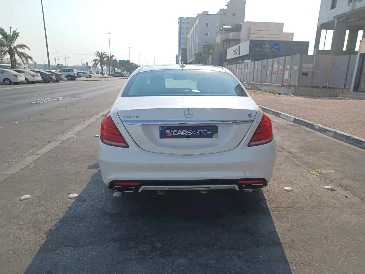 Car image 6