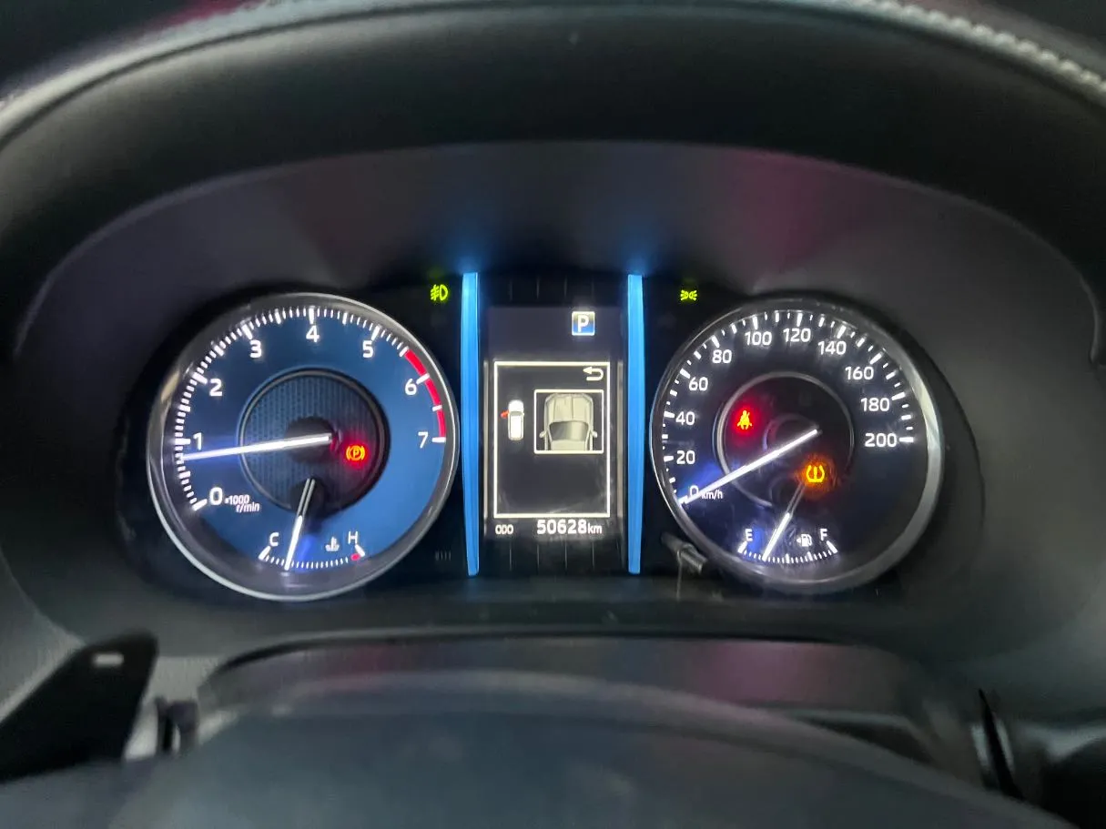 Car image 22