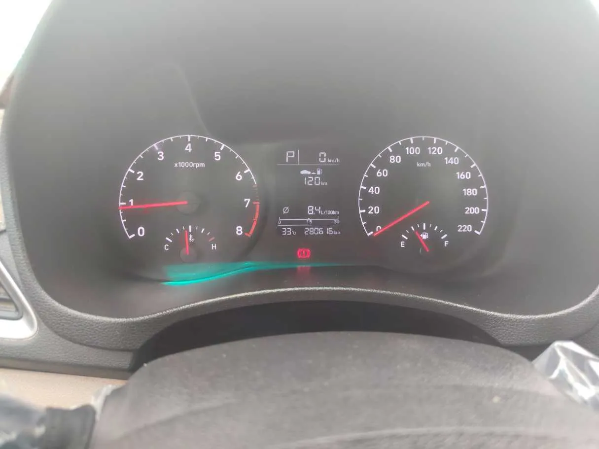 Car image 22