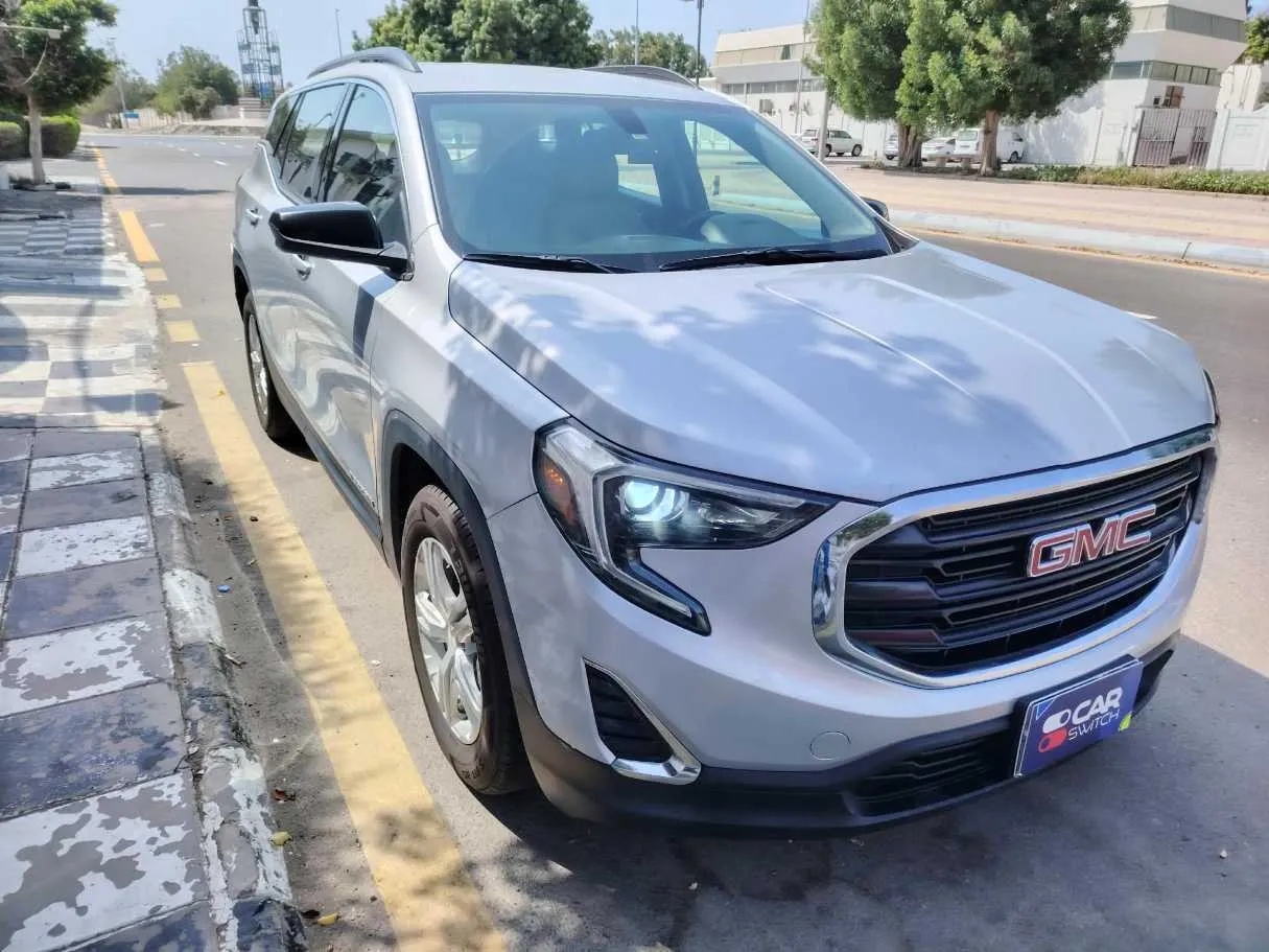 Car image 3