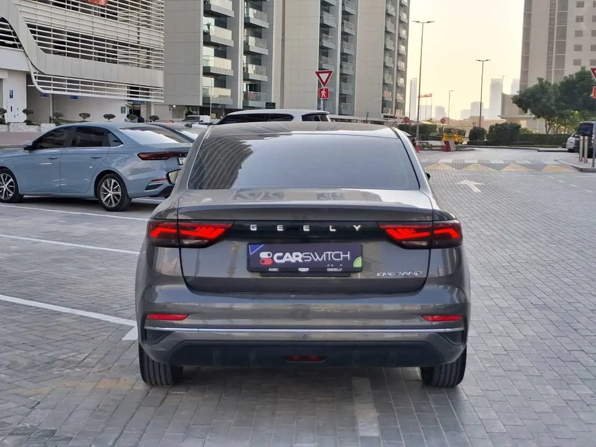 Car image 6