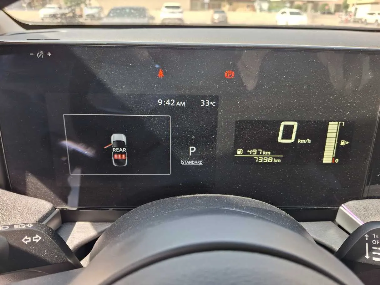 Car image 18