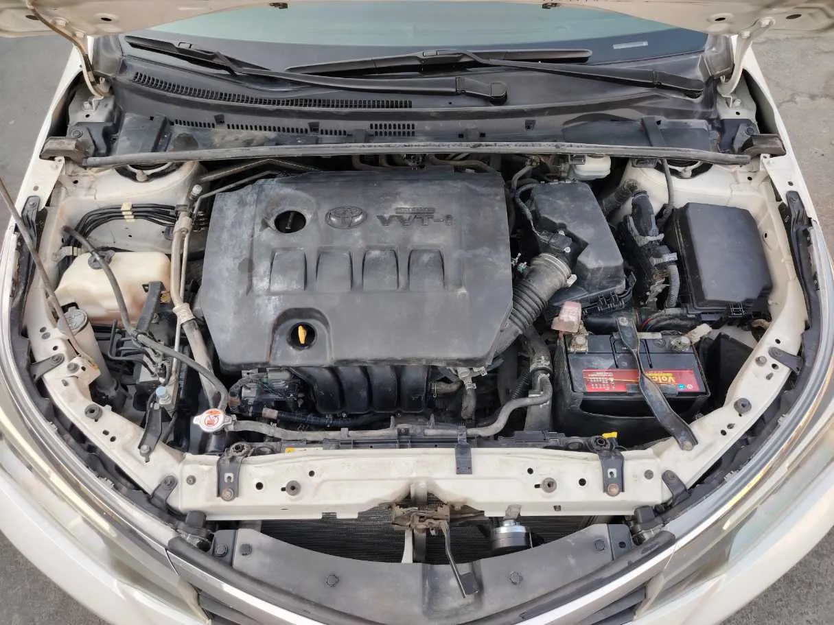 Car image 26