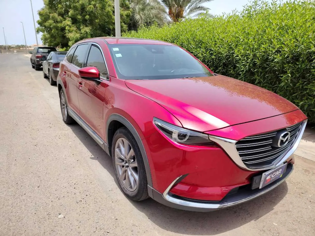 Car image 3