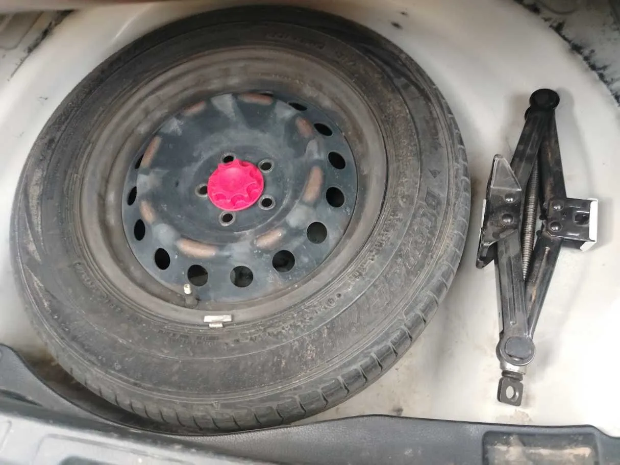 Car image 45