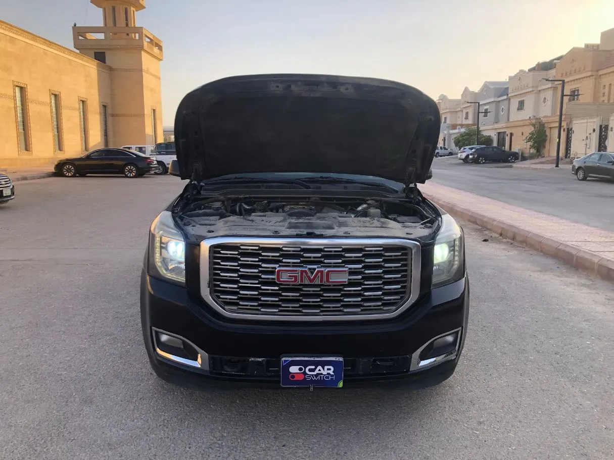 Car image 23