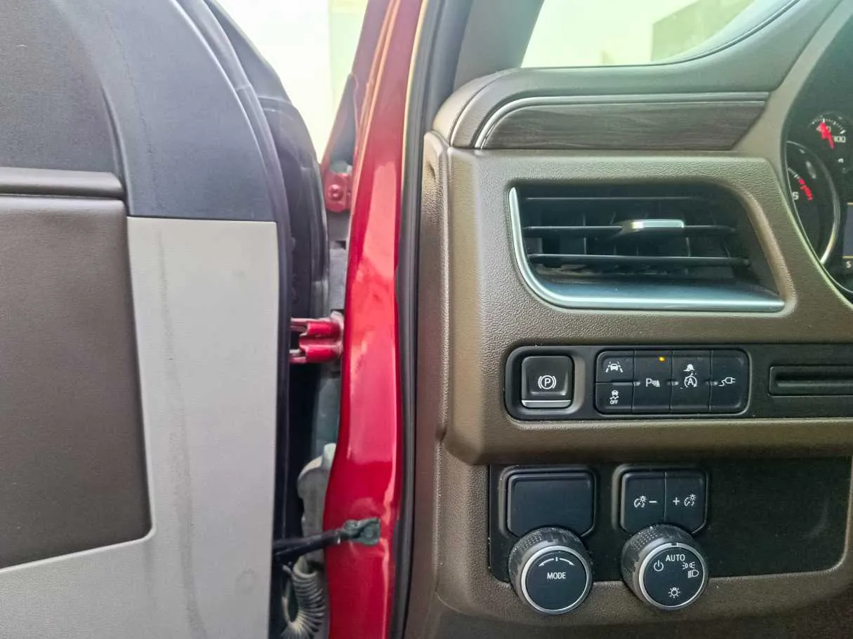 Car image 35