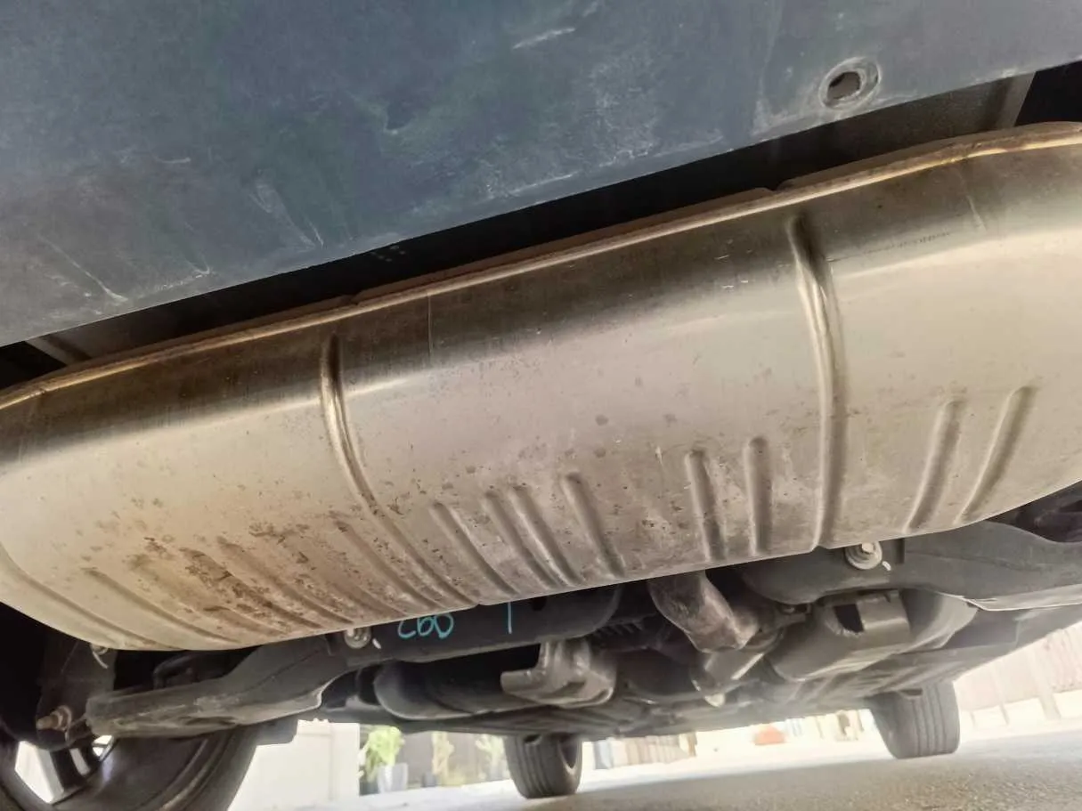 Car image 35