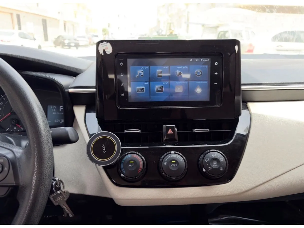Car image 21