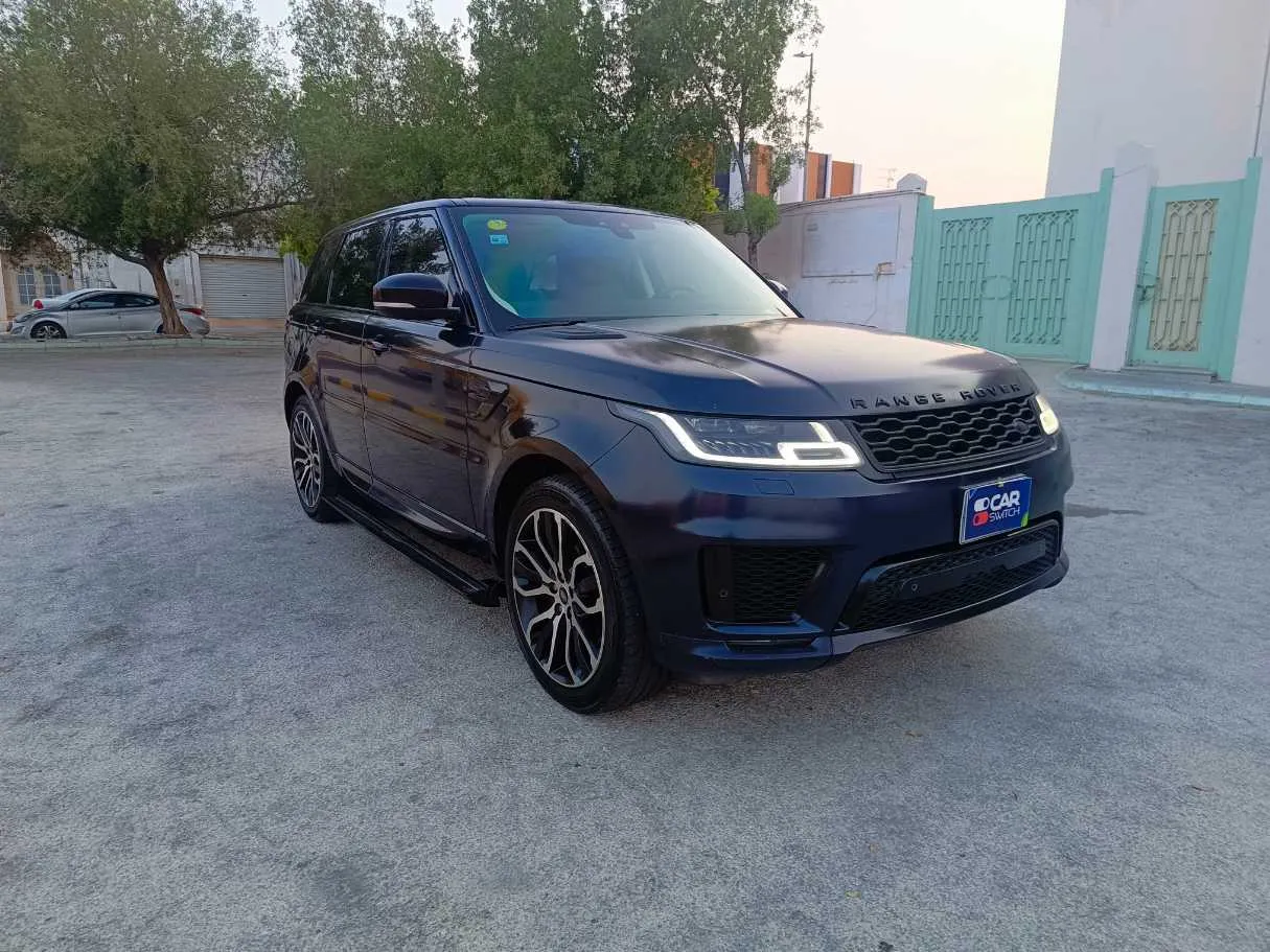 Car image 3