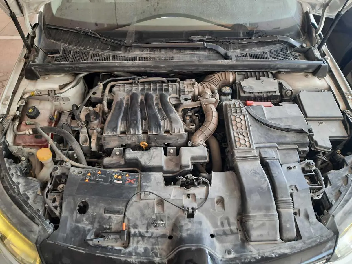 Car image 16