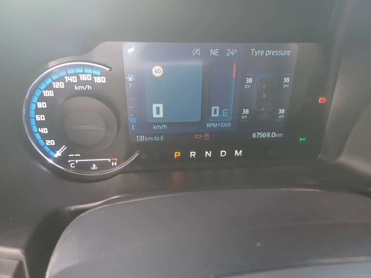 Car image 20
