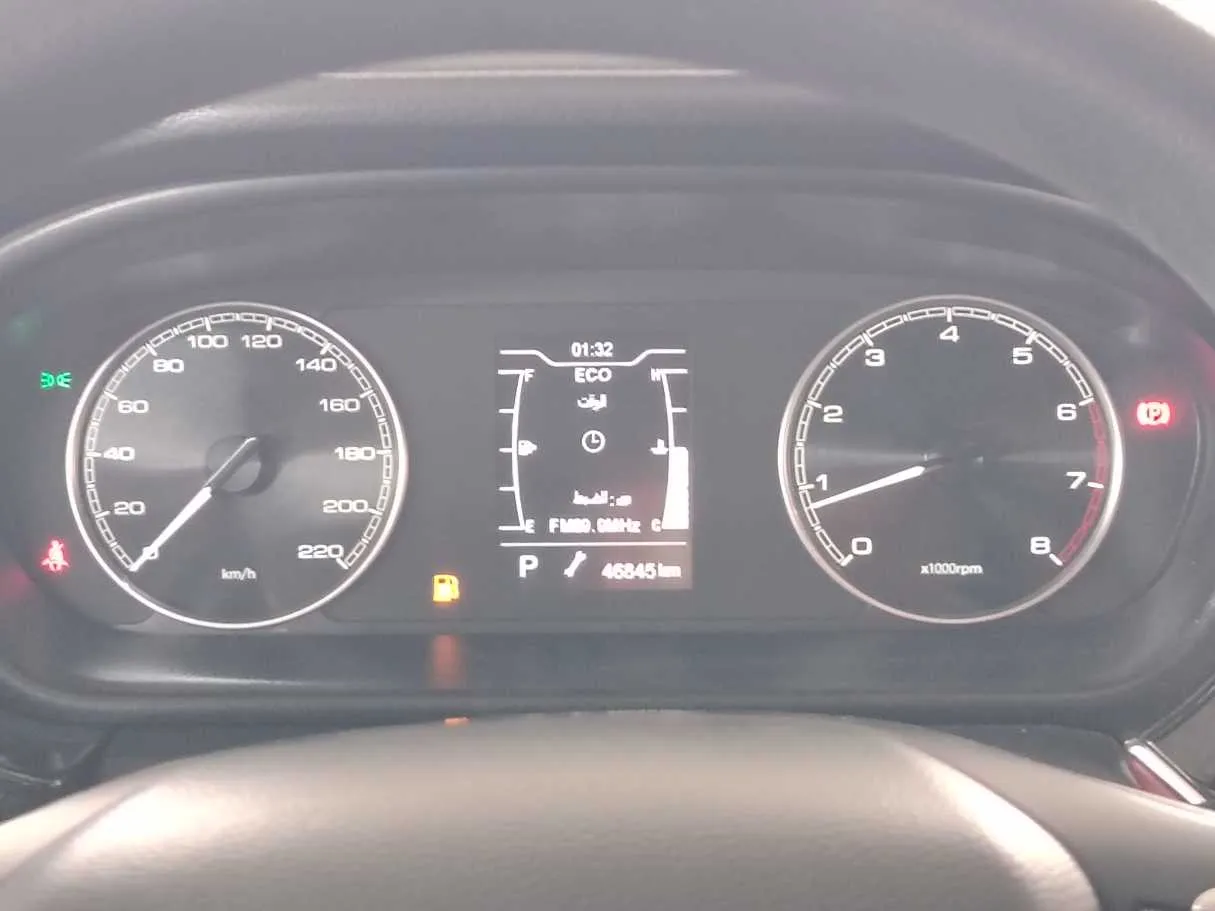 Car image 26