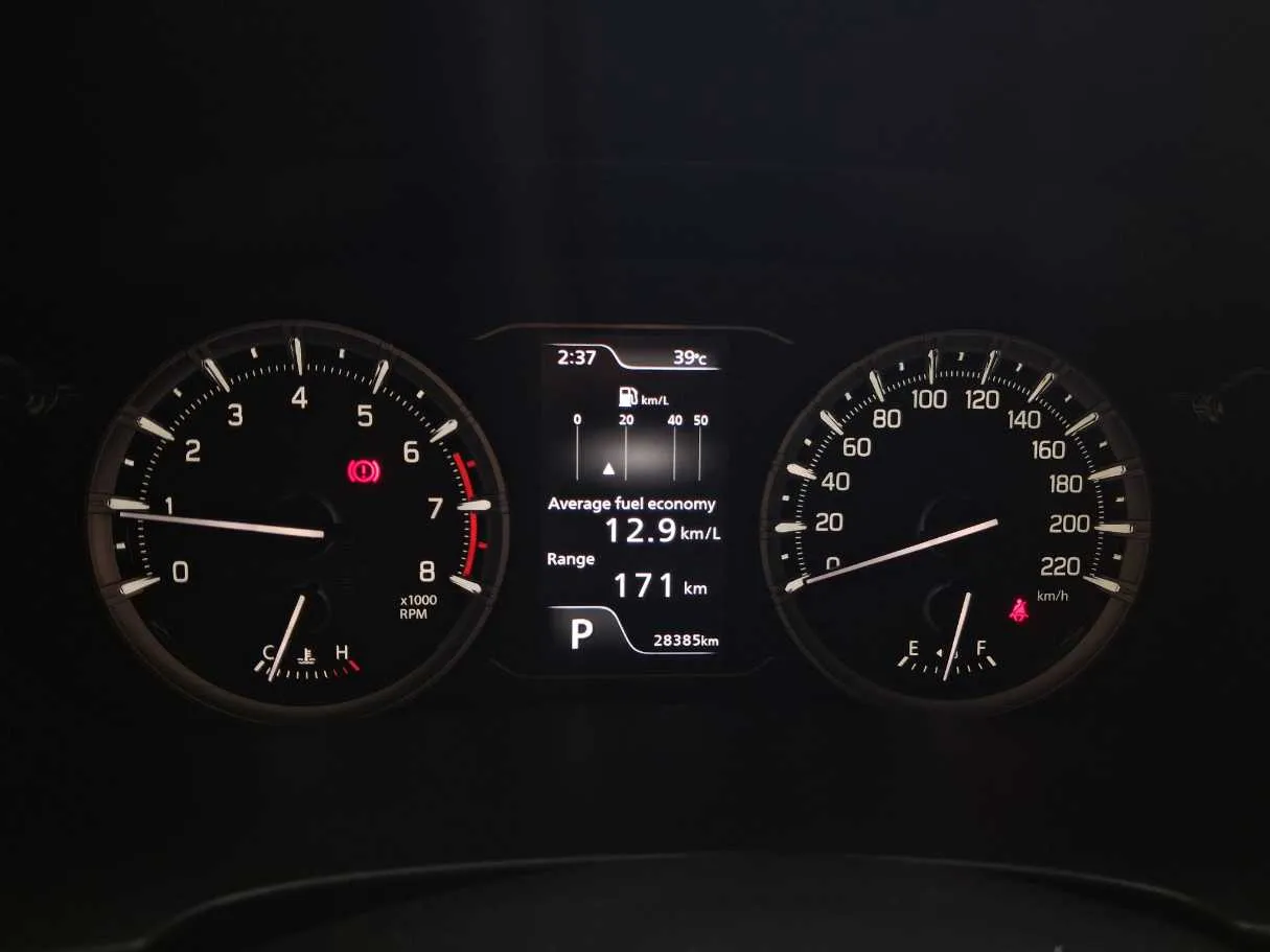 Car image 17