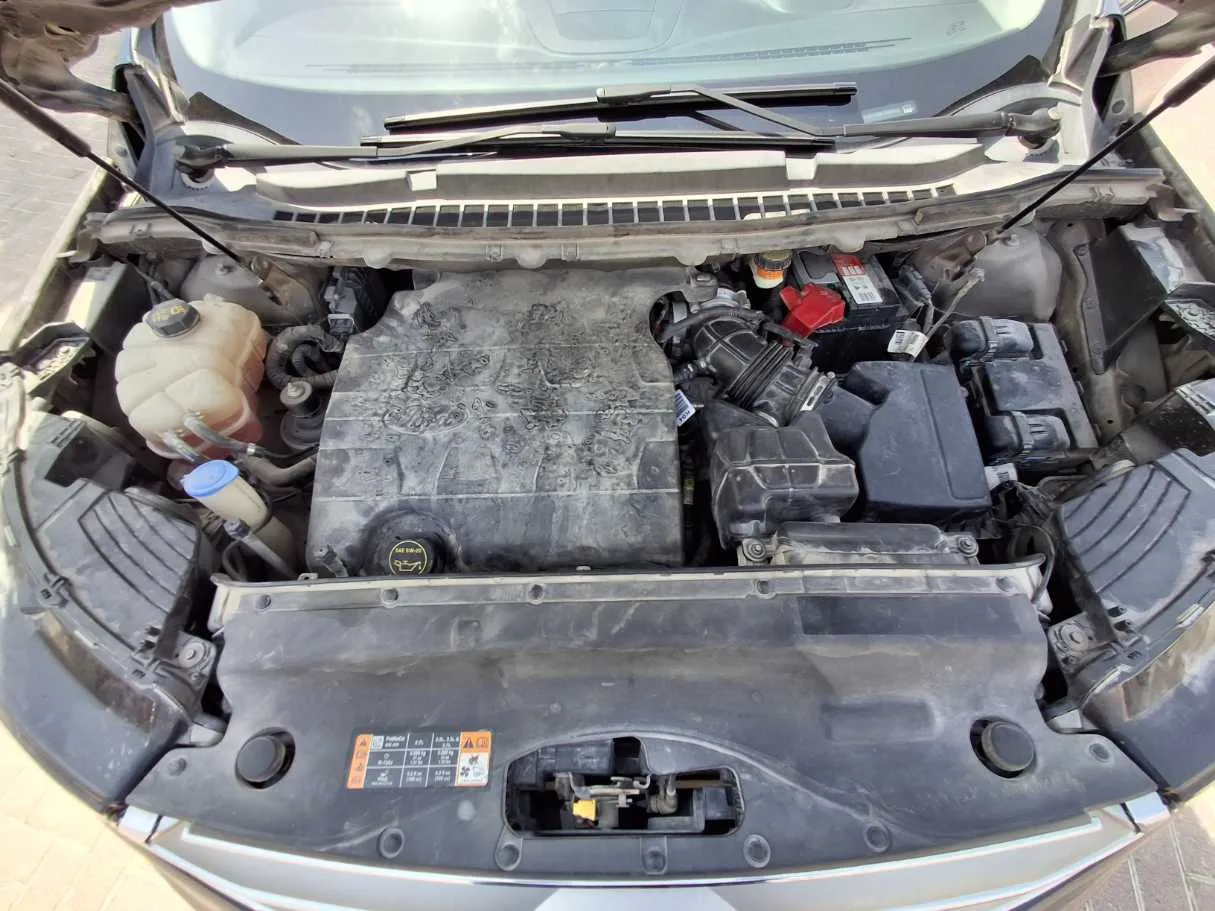 Car image 21